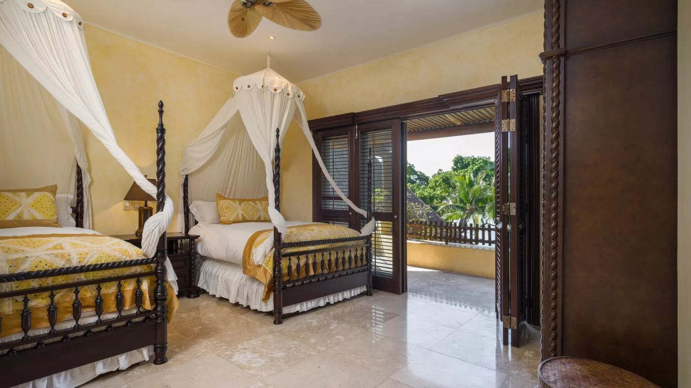 Ranchos Punta Mita: Guide to Renting a Beachfront Estate